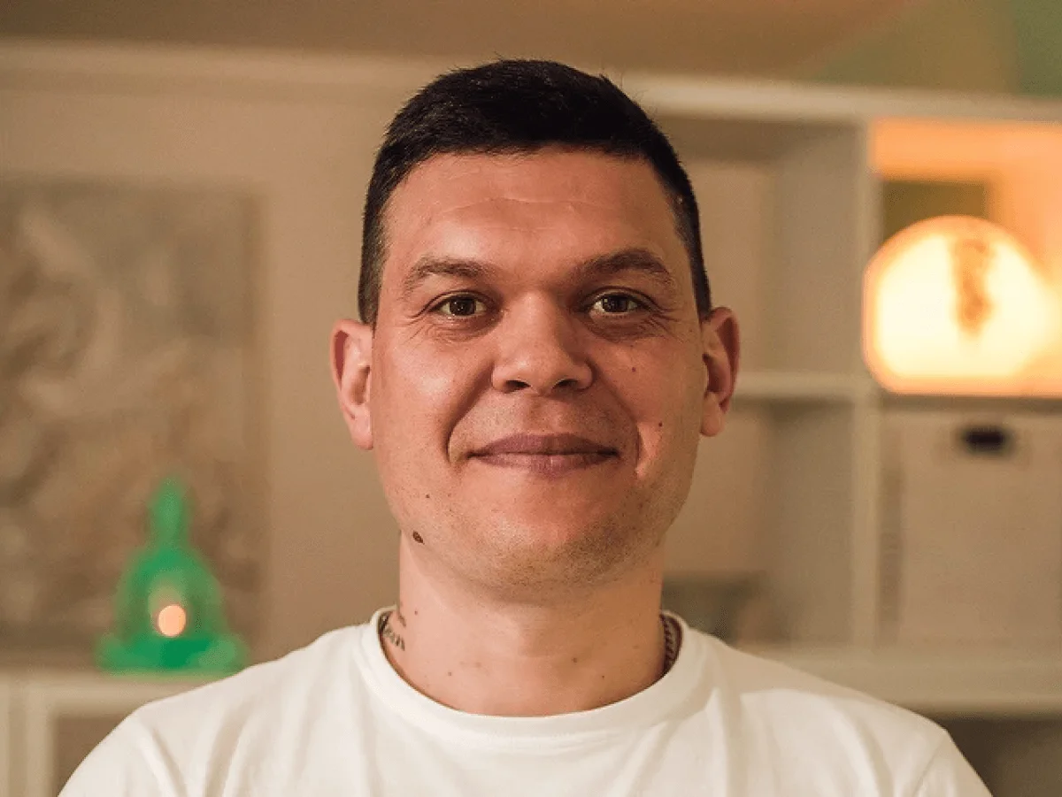 Portrait von Vitalis Celarski, dem Inhaber und Masseur bei VitoMassage